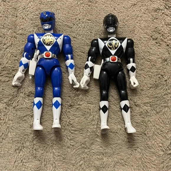 1993 Mighty Morphin Power Ranger Action Figure Bundle- Red, Pink, Blue, Black - Picture 4 of 6